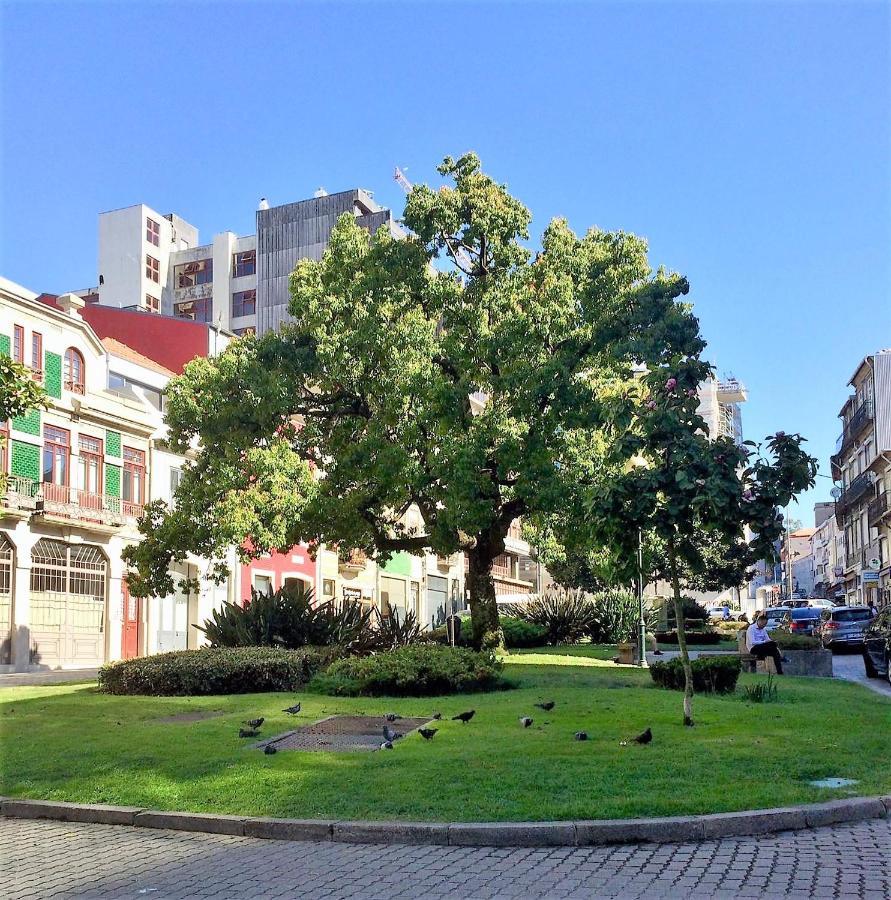 Downtown Porto Relaxed Apartment With Private Yard Exterior foto