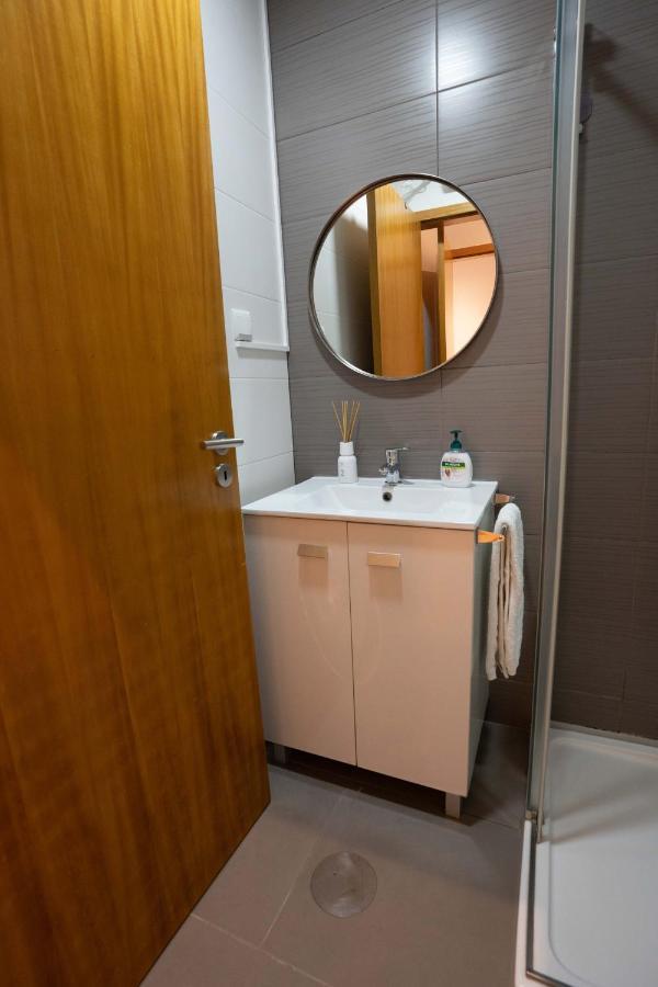 Downtown Porto Relaxed Apartment With Private Yard Exterior foto